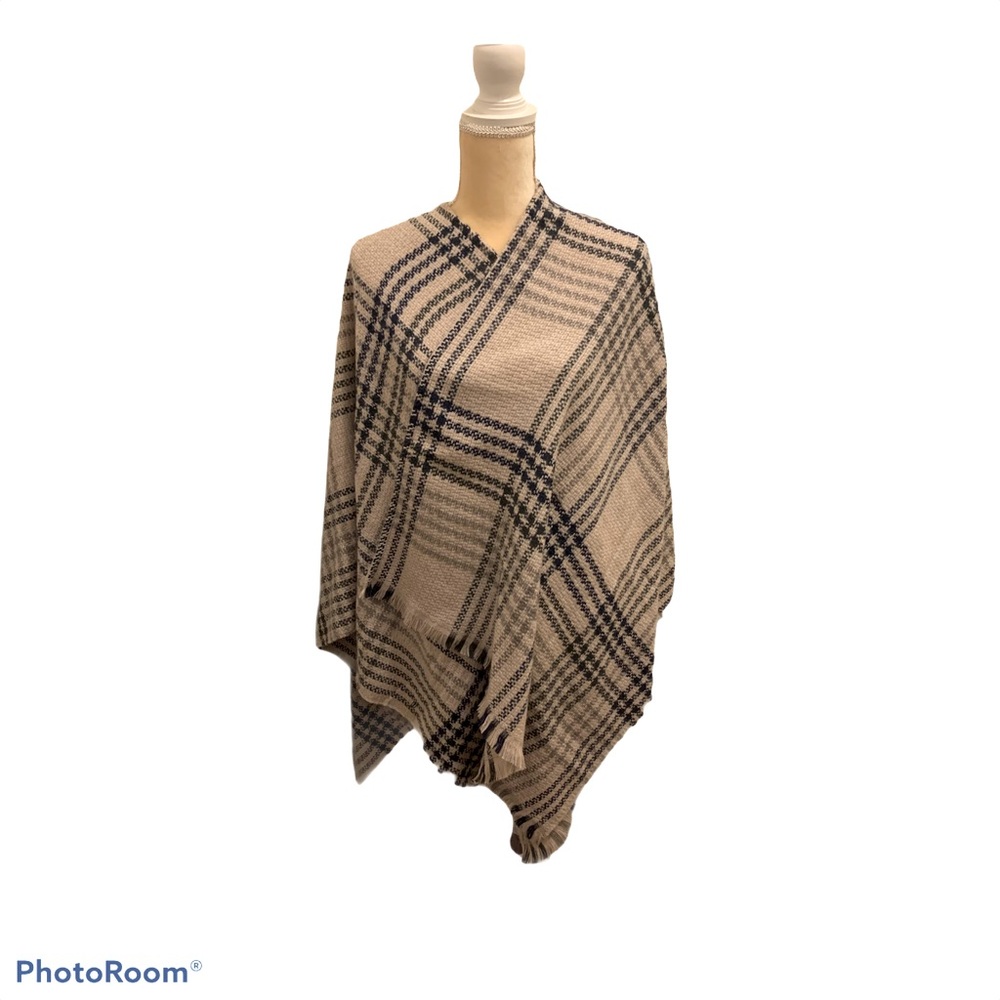 Uniqlo Shawl
